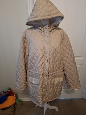 Hooded Quilted Puffer Jacket in Beige